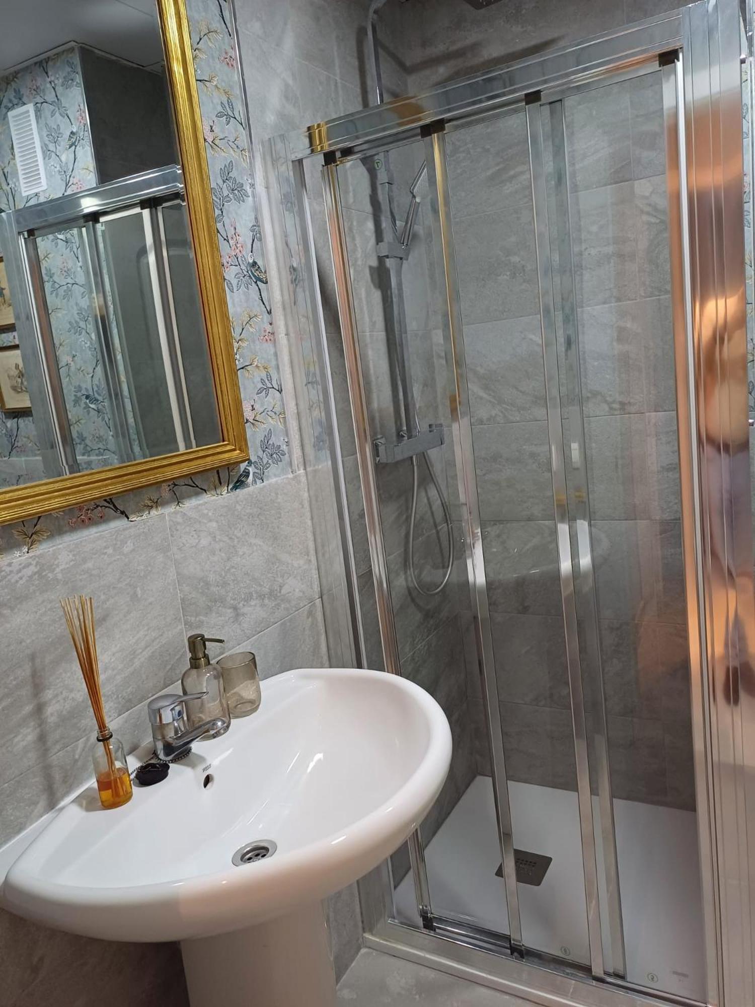 Apartamento Virgen De La Victoria Sevilla Eksteriør billede